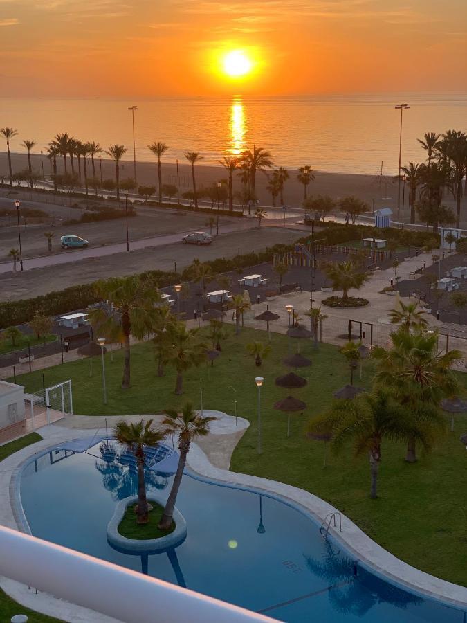 Seafront Penthouse Almeria Ροκέτας ντε Μαρ Εξωτερικό φωτογραφία